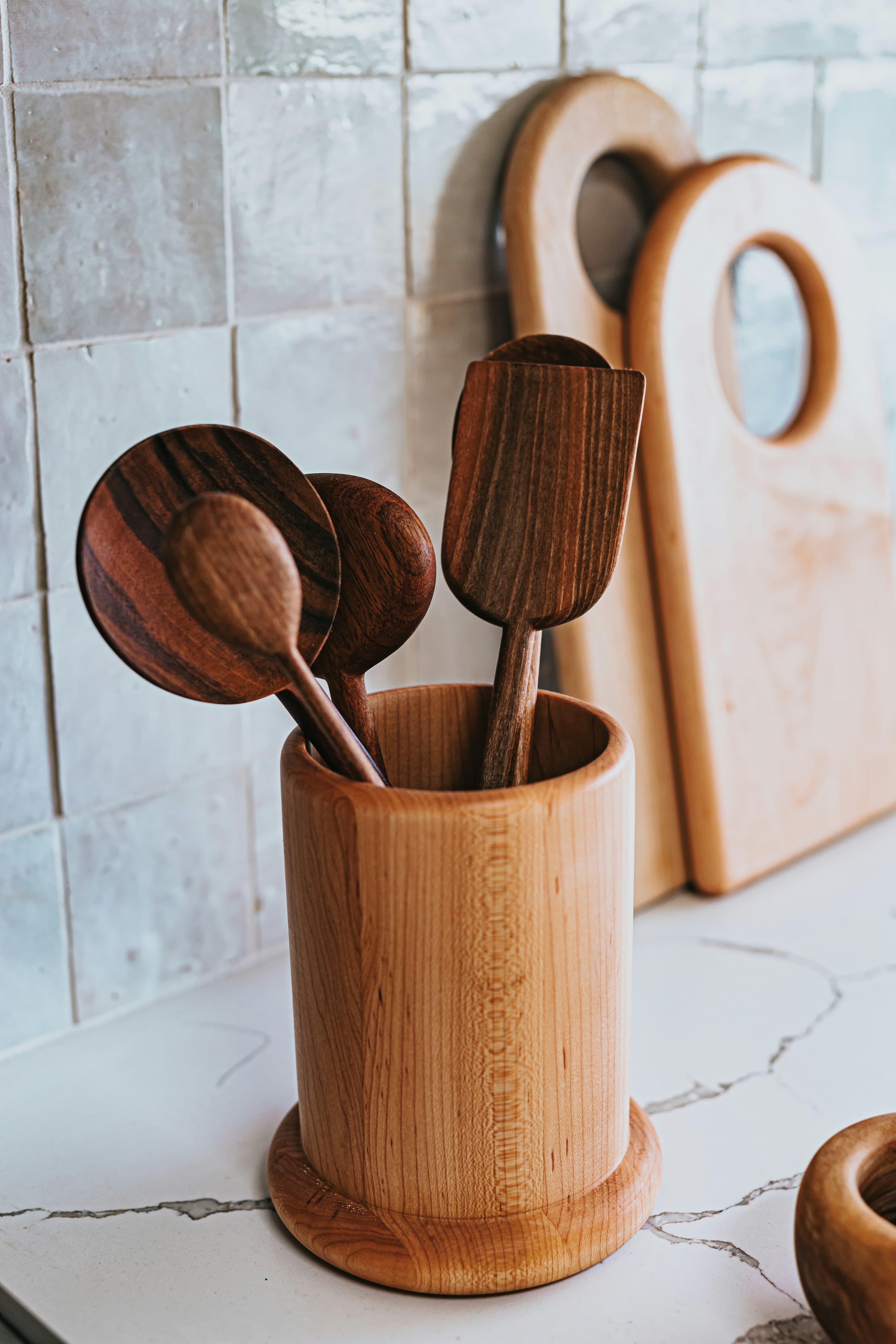 Wooden laddle set